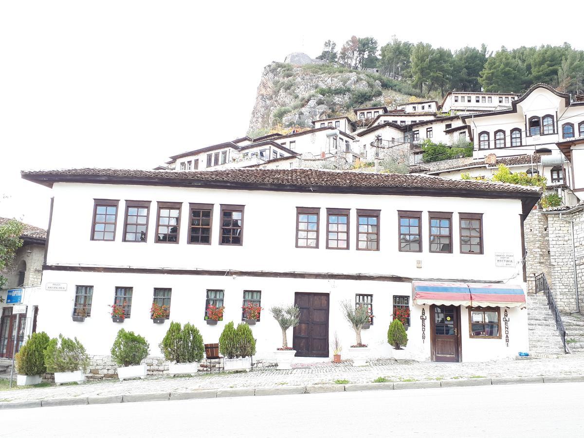 Hotel Omer Берат Экстерьер фото